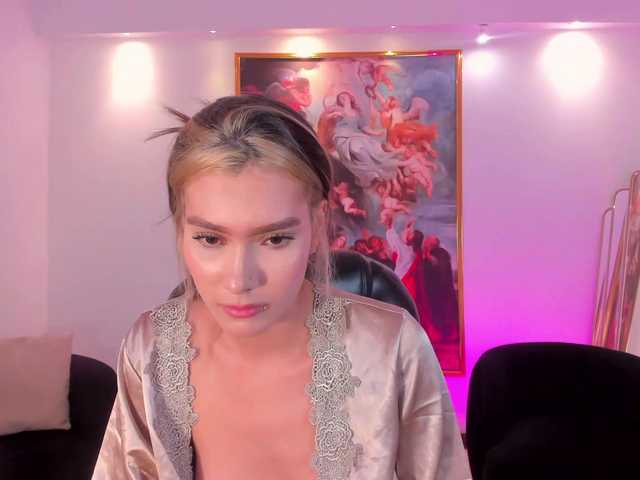 NiaSalvatore live cam on BongaCams