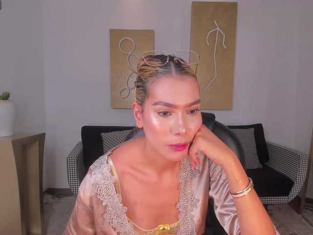 NiaSalvatore live cam on BongaCams