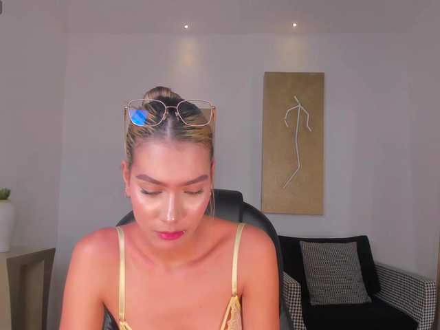 NiaSalvatore live cam on BongaCams