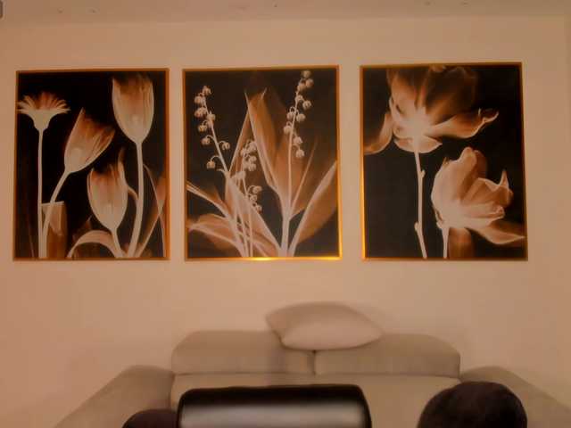 NiaSalvatore live cam on BongaCams