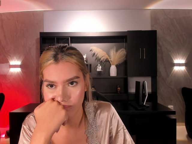 NiaSalvatore live cam on BongaCams