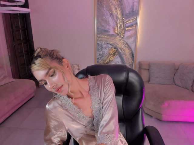 NiaSalvatore live cam on BongaCams