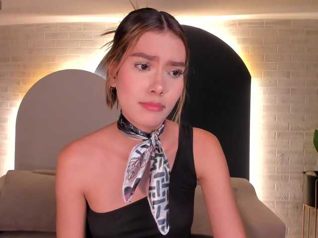 NiaSalvatore live cam on BongaCams