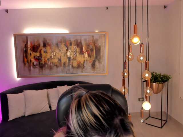 NiaSalvatore live cam on BongaCams