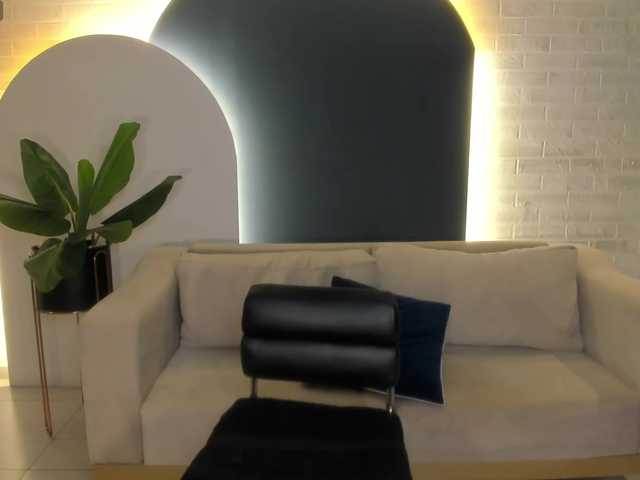 NiaSalvatore live cam on BongaCams