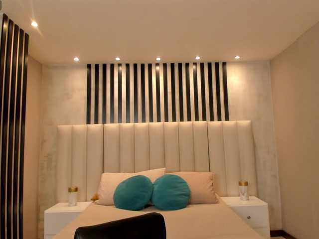 NiaSalvatore live cam on BongaCams