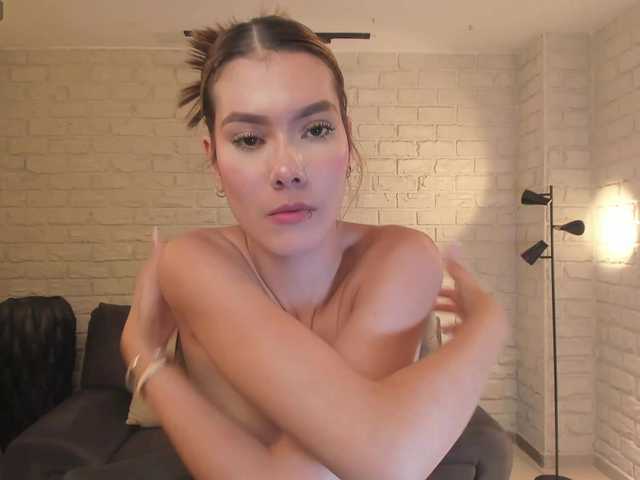 NiaSalvatore live cam on BongaCams
