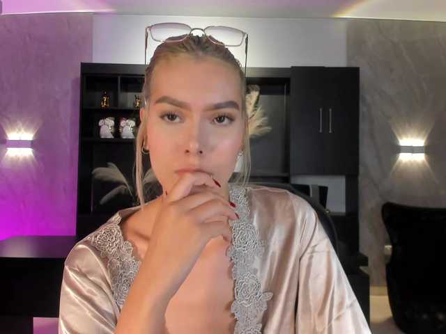 NiaSalvatore live cam on BongaCams