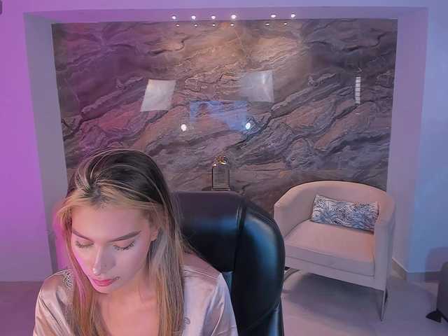 NiaSalvatore live cam on BongaCams