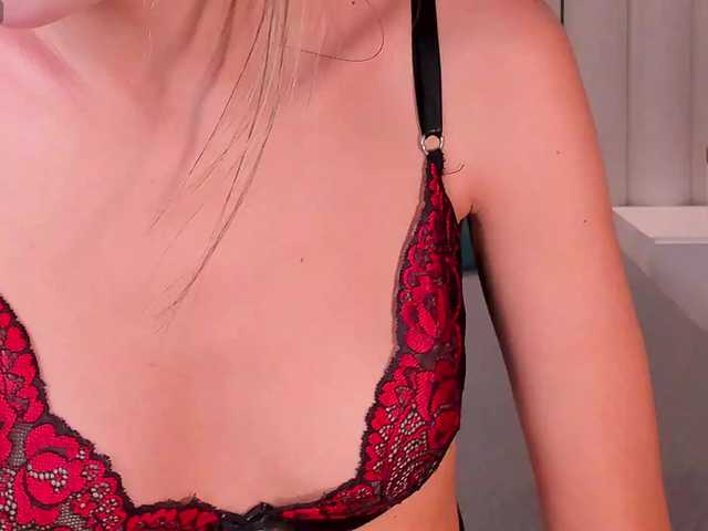 NiaSalvatore live cam on BongaCams