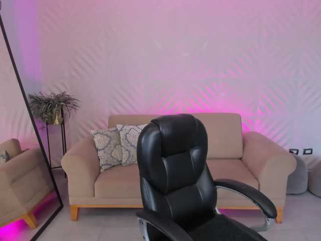 NiaSalvatore live cam on BongaCams