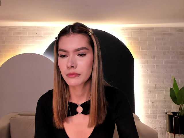 NiaSalvatore live cam on BongaCams