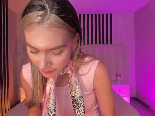 NiaSalvatore live cam on BongaCams
