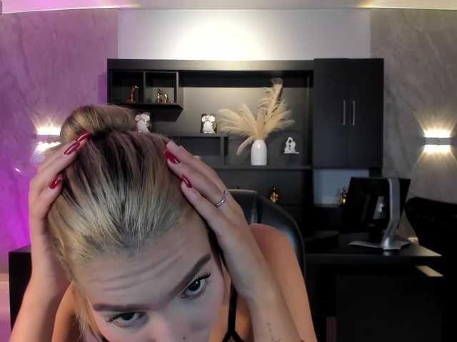 NiaSalvatore live cam on BongaCams