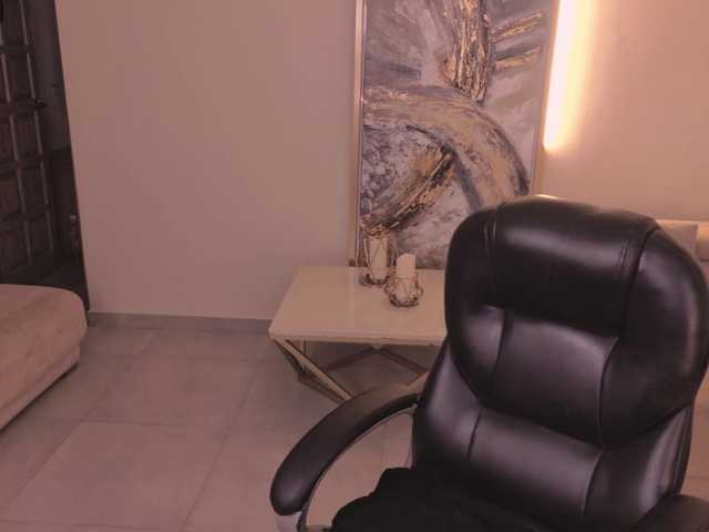 NiaSalvatore live cam on BongaCams