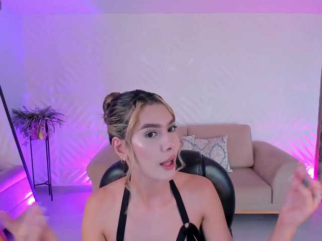 NiaSalvatore live cam on BongaCams