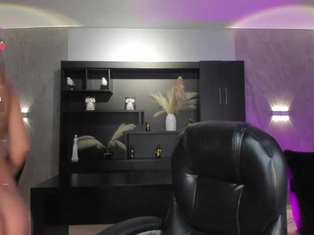 NiaSalvatore live cam on BongaCams