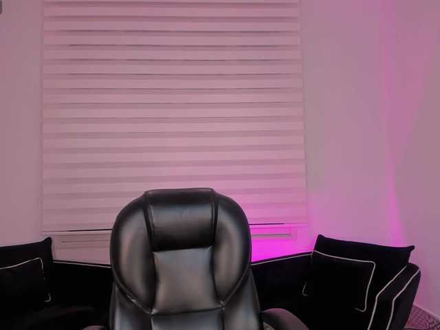 NiaSalvatore live cam on BongaCams