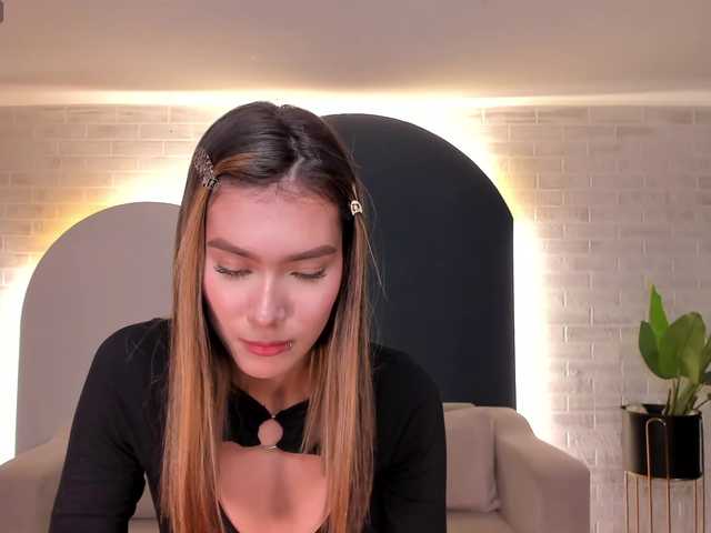 NiaSalvatore live cam on BongaCams