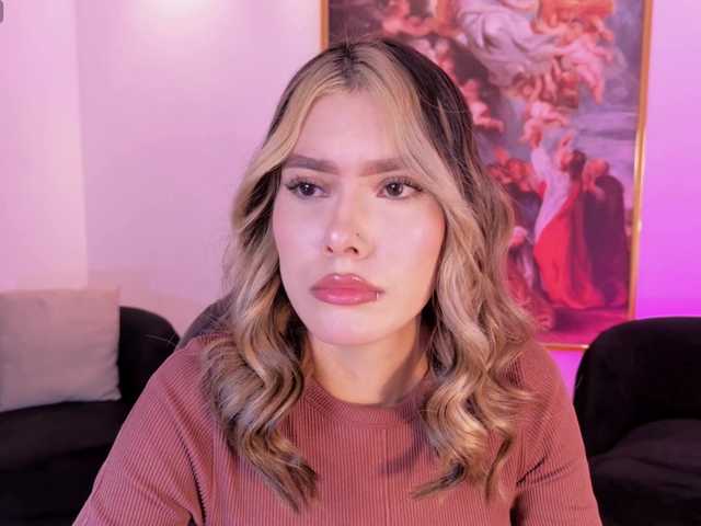 NiaSalvatore live cam on BongaCams