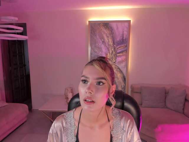 NiaSalvatore live cam on BongaCams