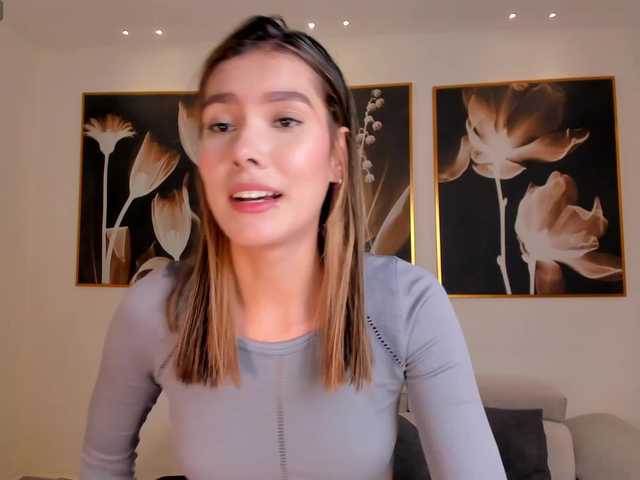 NiaSalvatore live cam on BongaCams