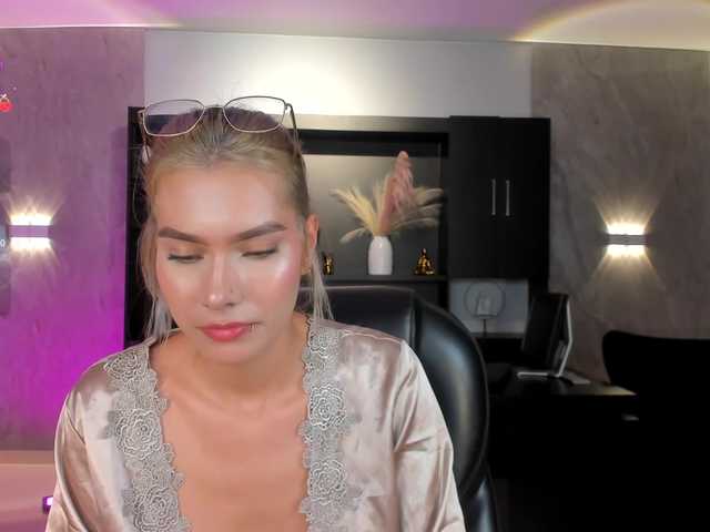 NiaSalvatore live cam on BongaCams