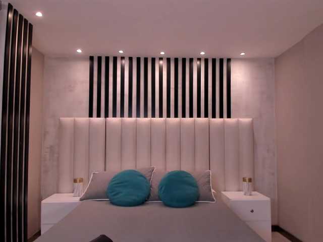 NiaSalvatore live cam on BongaCams
