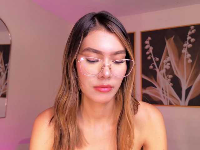 NiaSalvatore live cam on BongaCams