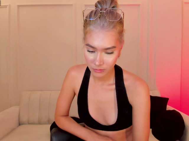 NiaSalvatore live cam on BongaCams