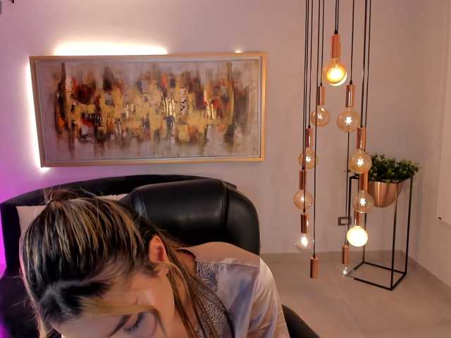 NiaSalvatore live cam on BongaCams