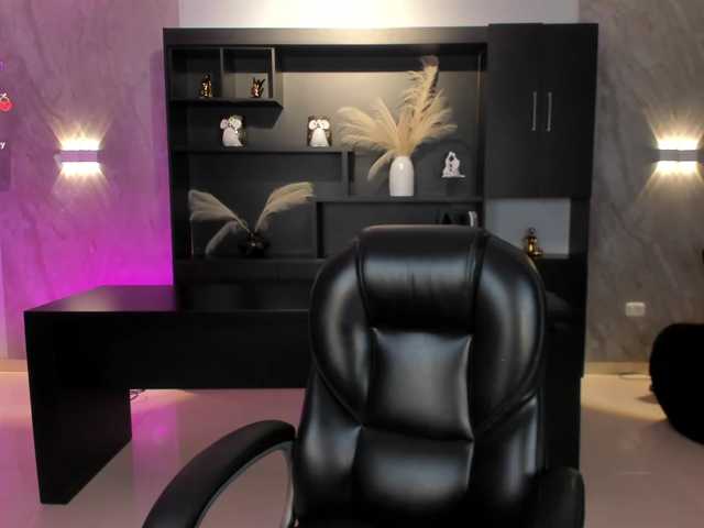 NiaSalvatore live cam on BongaCams
