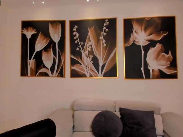 NiaSalvatore live cam on BongaCams