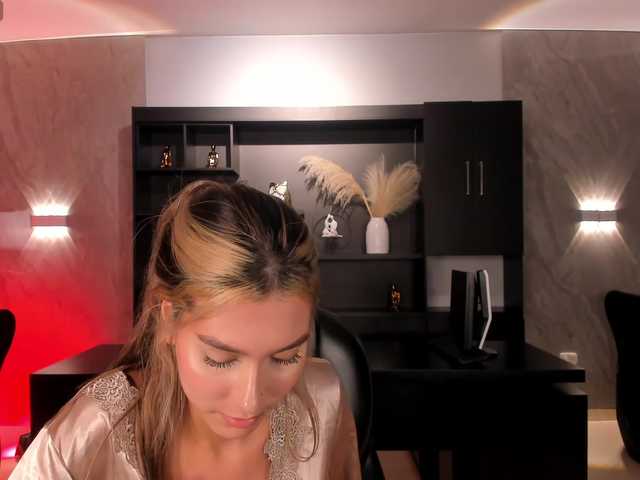 NiaSalvatore live cam on BongaCams