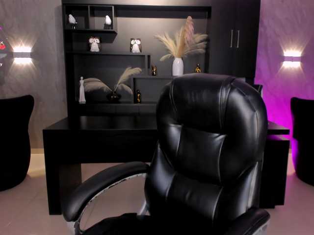 NiaSalvatore live cam on BongaCams