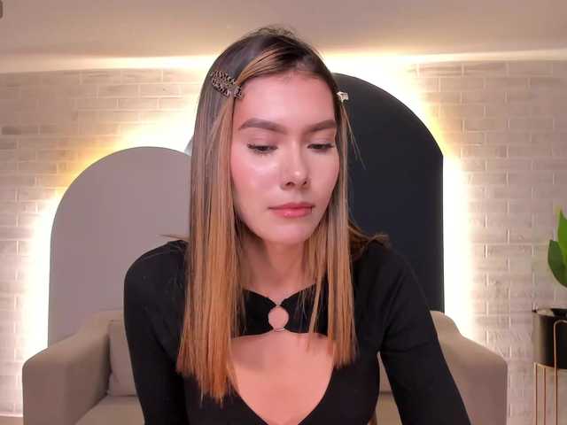 NiaSalvatore live cam on BongaCams