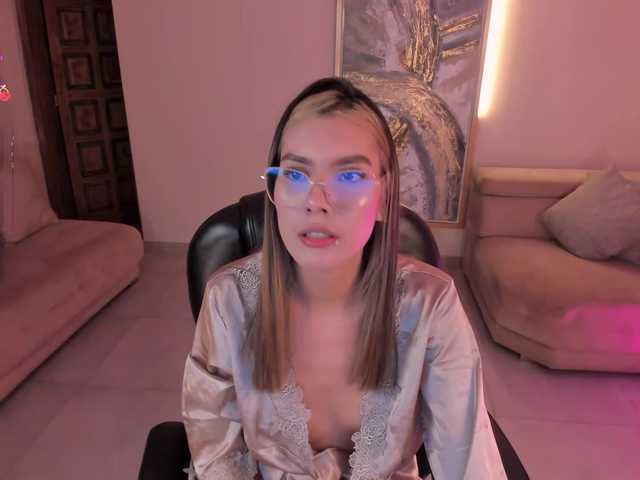 NiaSalvatore live cam on BongaCams