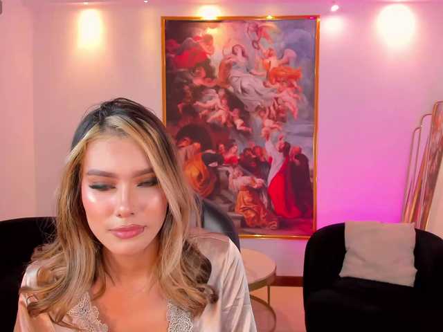 NiaSalvatore live cam on BongaCams