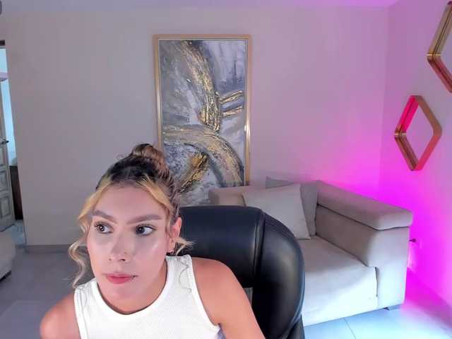 NiaSalvatore live cam on BongaCams