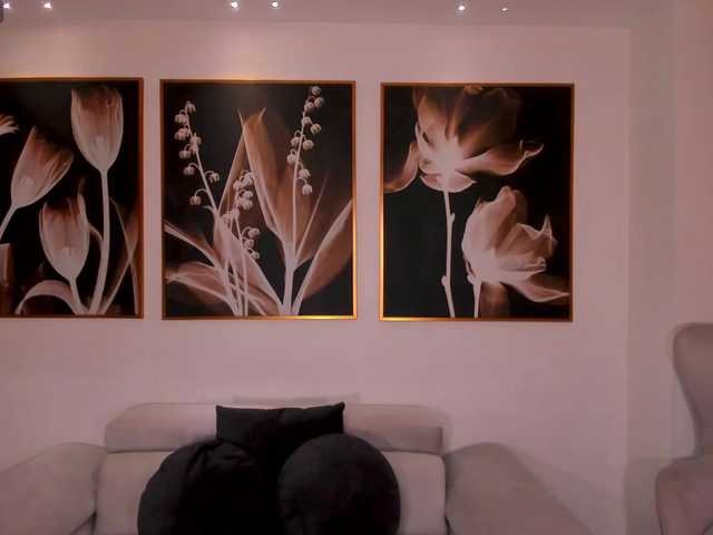 NiaSalvatore live cam on BongaCams