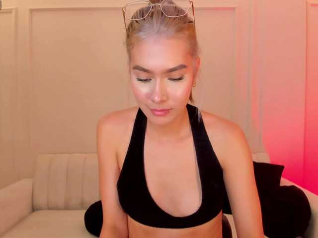 NiaSalvatore live cam on BongaCams