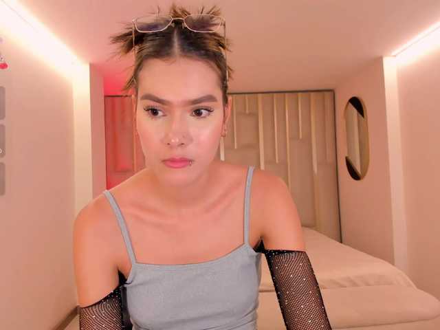 NiaSalvatore live cam on BongaCams