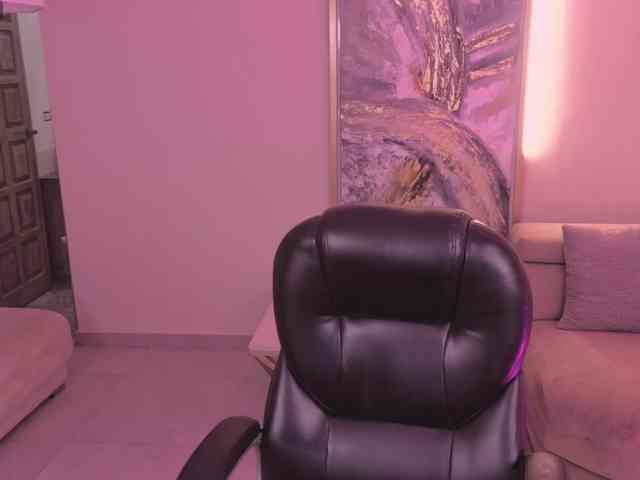 NiaSalvatore webcam