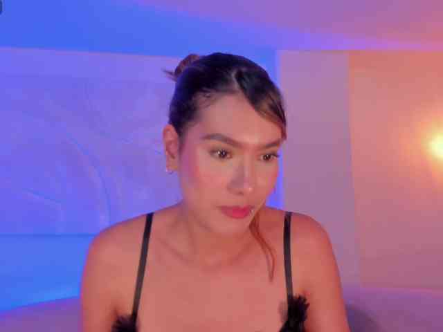 NiaSalvatore Sex Cam Show