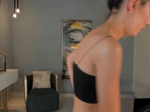 NiaSalvatore webcam