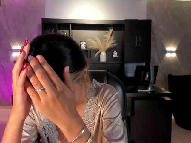 NiaSalvatore webcam