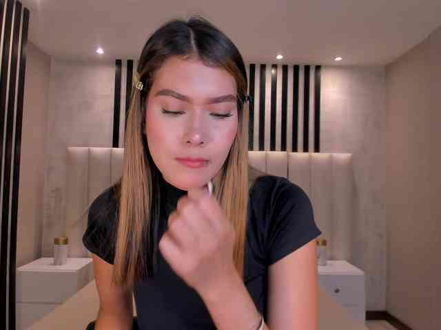 NiaSalvatore webcam