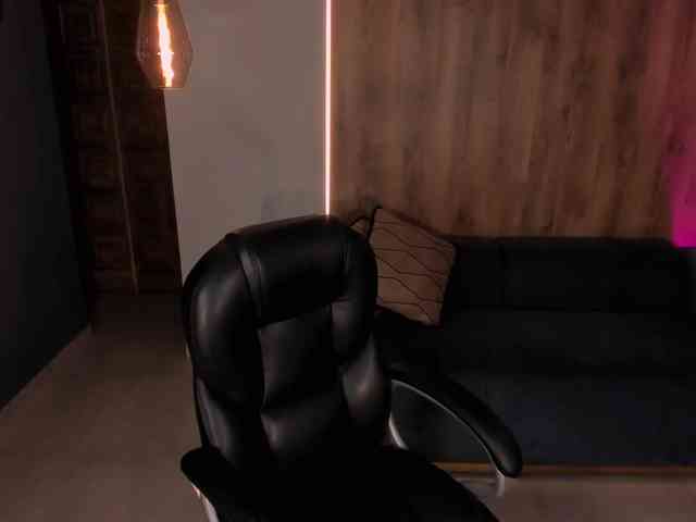 NiaSalvatore webcam