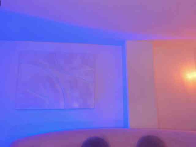 NiaSalvatore webcam
