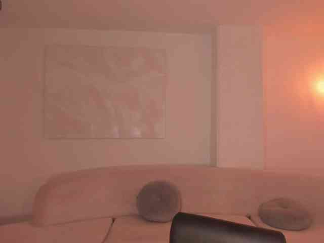 NiaSalvatore webcam